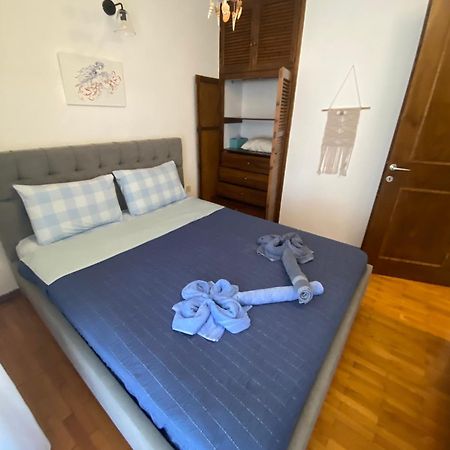 Irini Seaside Apartment PalaiónTsiflíkion Esterno foto
