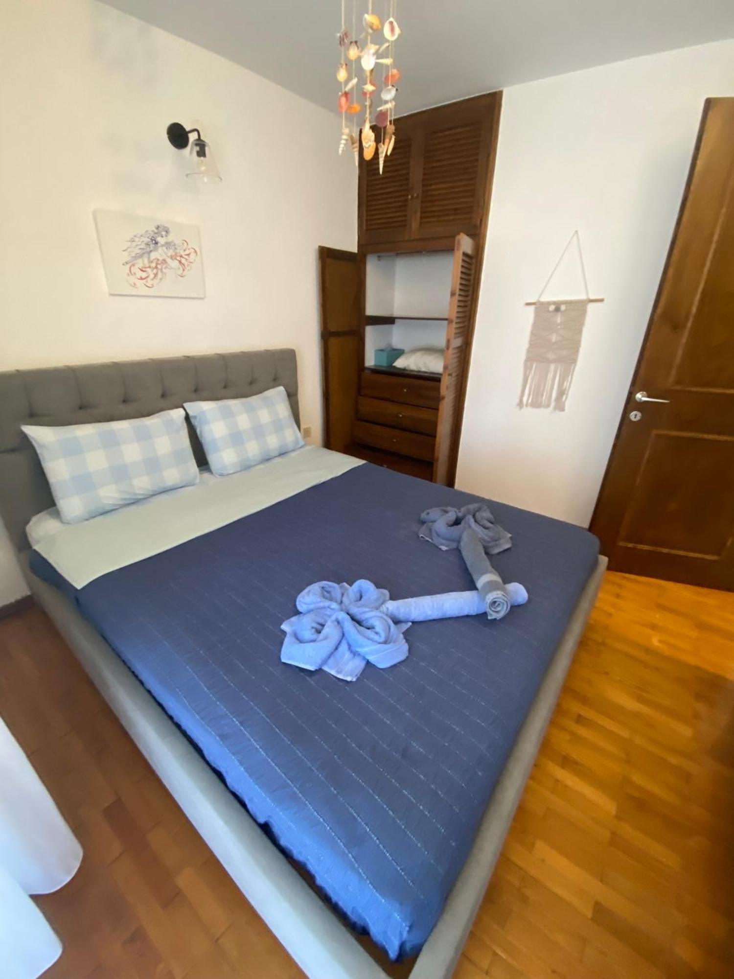 Irini Seaside Apartment PalaiónTsiflíkion Esterno foto