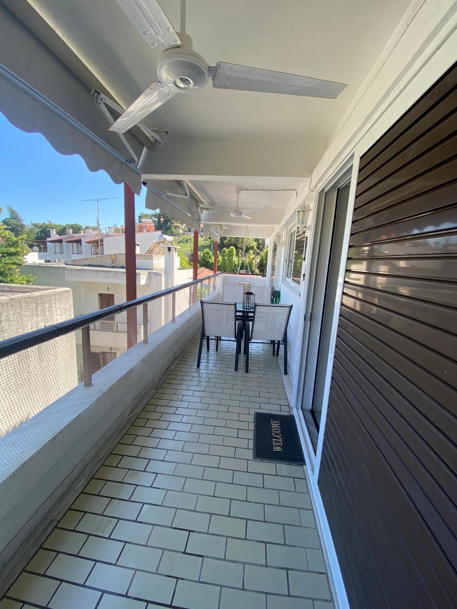 Irini Seaside Apartment PalaiónTsiflíkion Esterno foto